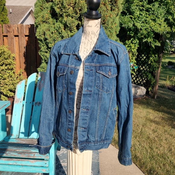 Steve & Barry's Jean Jacket Large Classic Denim Relaxed Fit! - Picture 3 of 7